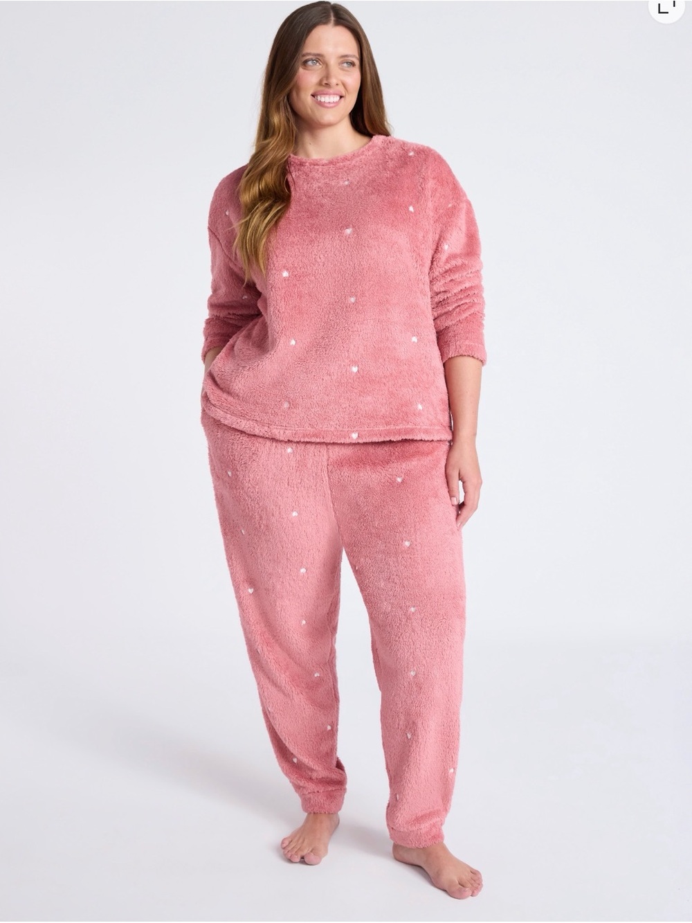 Joyspun women plush long sleeve set